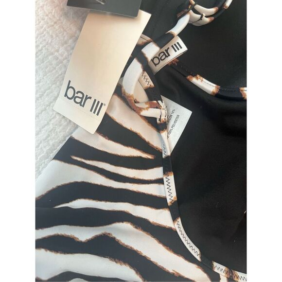 Bar III Women’s Wild Child Animal Printed V-Neck One-Piece Swimsuit NEW - Picture 7 of 8